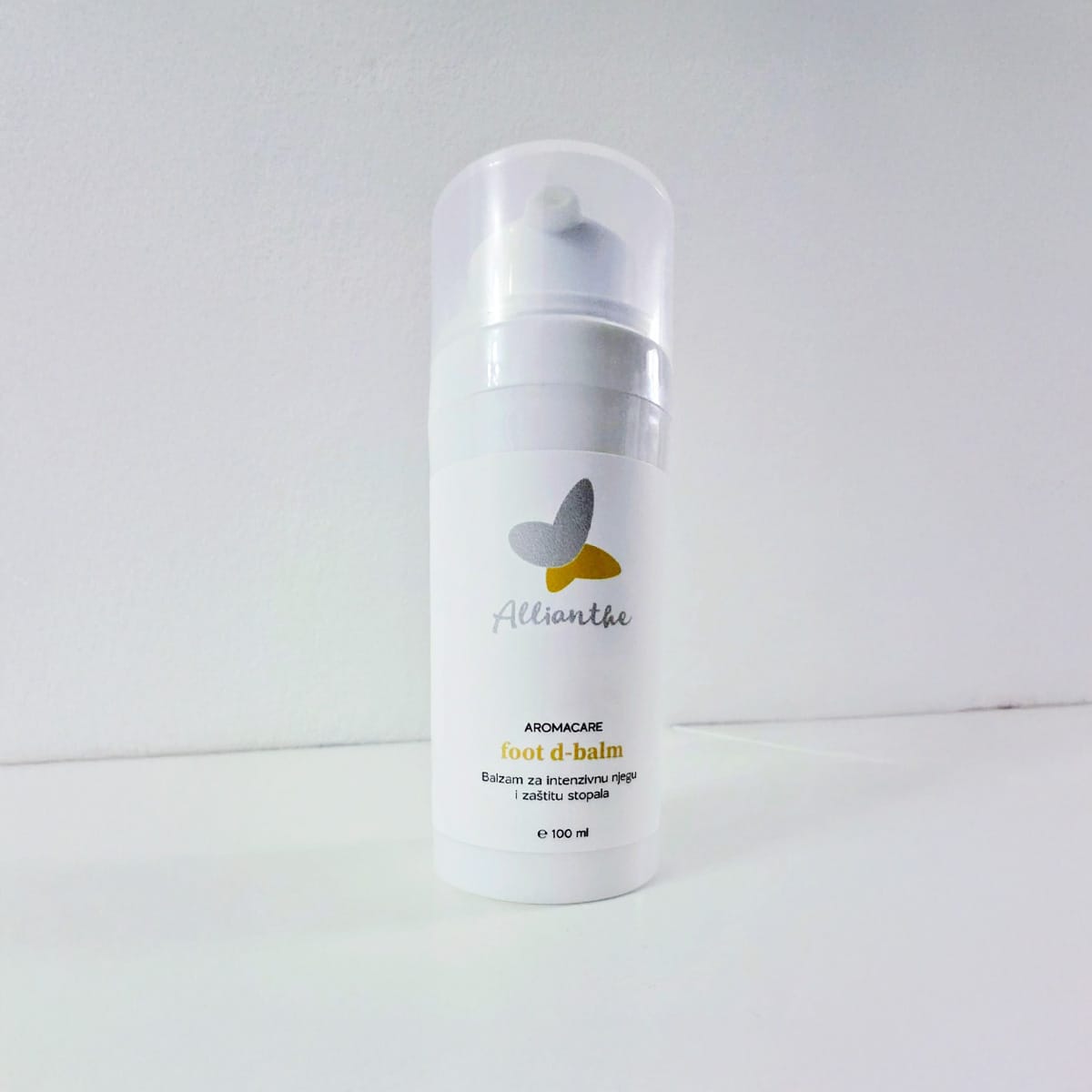 ALI-WebPhoto-FootDBalm-1